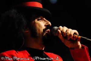 Caparezza - Roma - teatro Tenda e Strisce - 18.03.2011