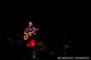 LISA HANNIGAN 07